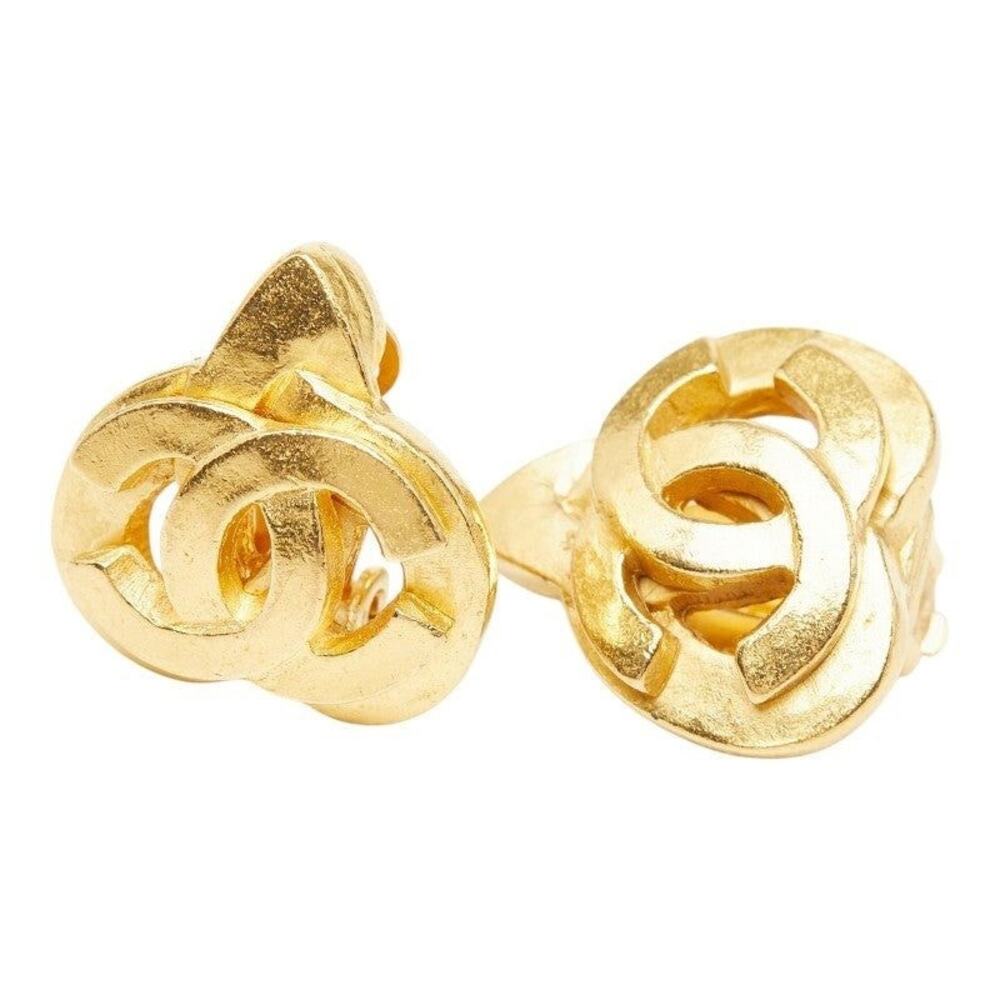Chanel CC Logo Heart Motif Earrings Gold Plated